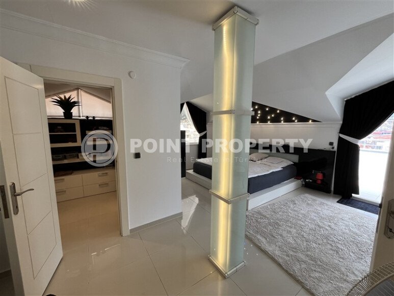 Large two-level apartment 3+1 with an area of 235 m² in the Saray area, the center of Alanya-id-9567-photo-32