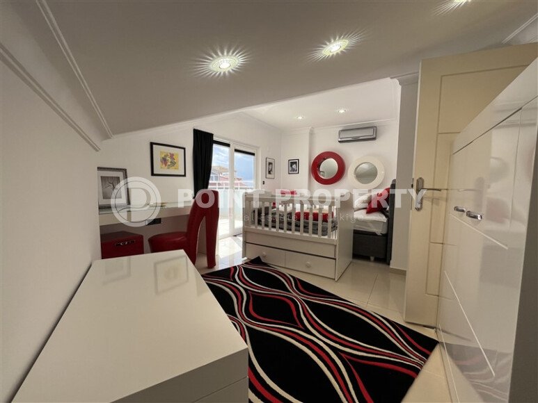 Large two-level apartment 3+1 with an area of 235 m² in the Saray area, the center of Alanya-id-9567-photo-37