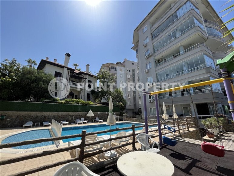 Large two-level apartment 3+1 with an area of 235 m² in the Saray area, the center of Alanya-id-9567-photo-49