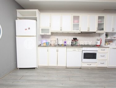 2+1 apartment of 130 m² with a glazed balcony in the prestigious area of Cikcilli-id-9568-photo-3