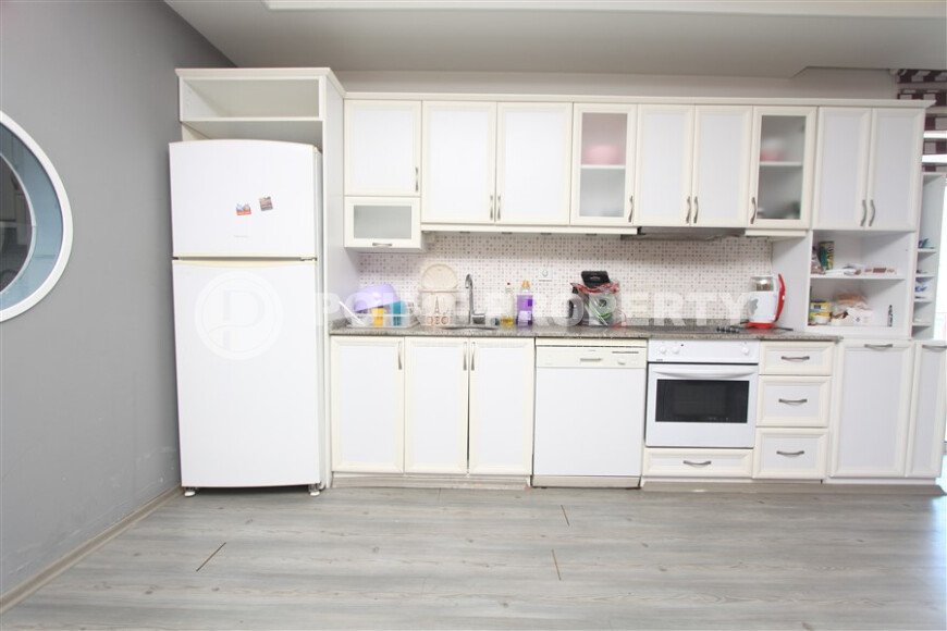 2+1 apartment of 130 m² with a glazed balcony in the prestigious area of Cikcilli-id-9568-photo-3