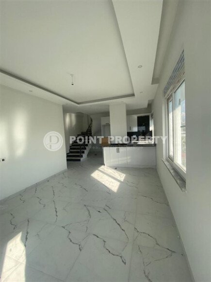 Duplex apartment 2+1, 110 m² with sea view in elite area Kargicak-id-9572-photo-3