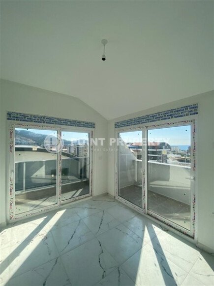 Duplex apartment 2+1, 110 m² with sea view in elite area Kargicak-id-9572-photo-6