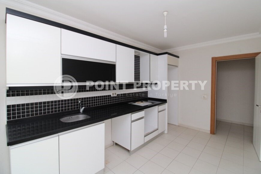 Просторная квартира 2+1 площадью 120 м² с отдельной кухней и двумя балконами в центре Махмутлара-id-9575-фото-2