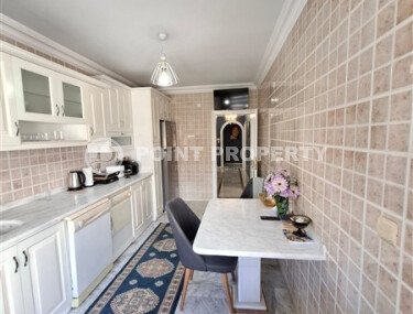 Просторная квартира 2+1 площадью 125 м² с отдельной кухней в популярном районе Махмутлар-id-9576-фото-3