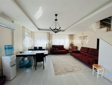 Двухуровневая вилла 2+1, 120 м² в районе Джикджилли – в комплексе с бассейном, сауной и теннисным кортом.-id-9584-фото-2