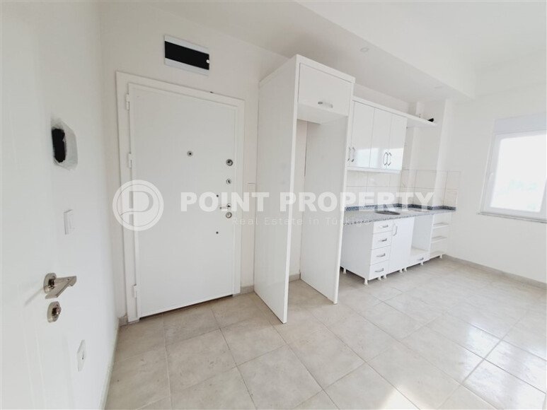 Apartment 1+1 with ready renovation in Avsallar-id-9599-photo-2