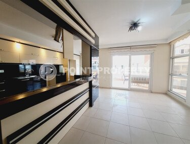 Spacious apartment 250 m² with the possibility of residence permit and citizenship in the Oba area-id-9608-photo-4
