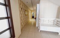 Spacious apartment 250 m² with the possibility of residence permit and citizenship in the Oba area-id-9608-photo-13