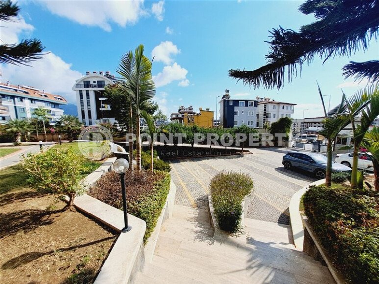 Spacious apartment 250 m² with the possibility of residence permit and citizenship in the Oba area-id-9608-photo-28