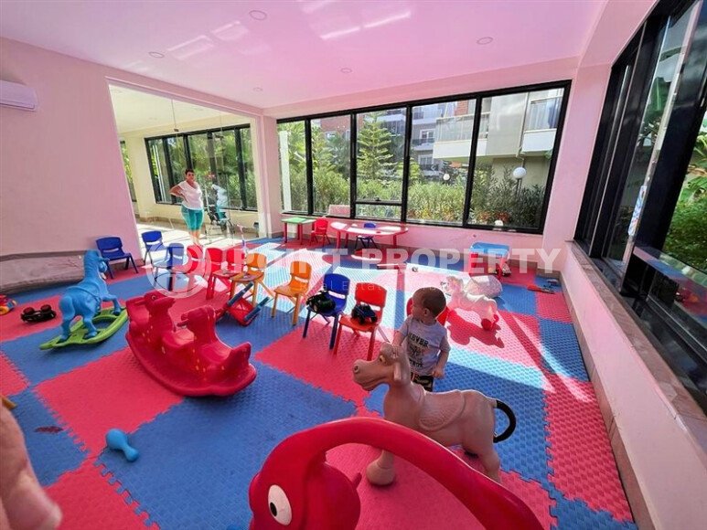 Apartment 1+1, 60 m² in the lower part of Oba with a view of the complex infrastructure-id-9611-photo-20