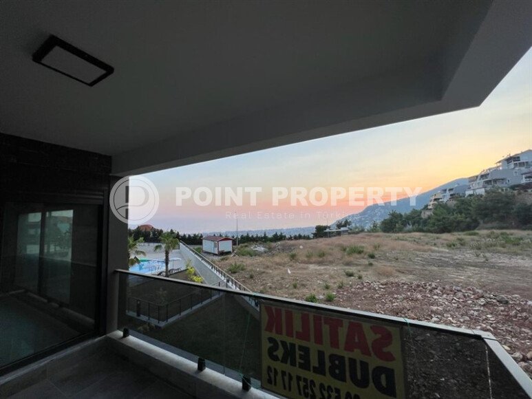 Садовый дуплекс 250 м² с панорамным видом на море и город в Бекташ, Аланья-id-9625-фото-18