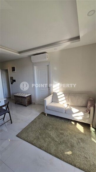 Cozy 1+1 apartment with sea view in the central part of Alanya-id-9626-photo-3