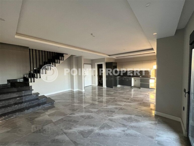 Панорамный дуплекс 150 м² в центре Аланьи - районе Кючюкхасабахче с видом на море и город-id-9627-фото-5