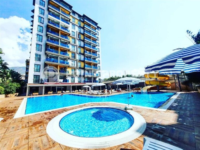 Furnished duplex 2+1, 100 m² in the center of Alanya with hotel infrastructure in the Cleopatra beach area-id-9630-photo-1