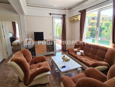Cozy apartment 50 m² in Cumhuriyet area, center of Alanya, suitable for residence permit-id-9641-photo-1