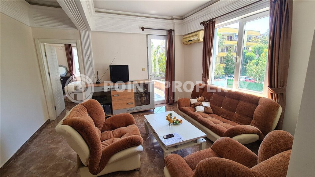 Cozy apartment 50 m² in Cumhuriyet area, center of Alanya, suitable for residence permit-id-9641-photo-1