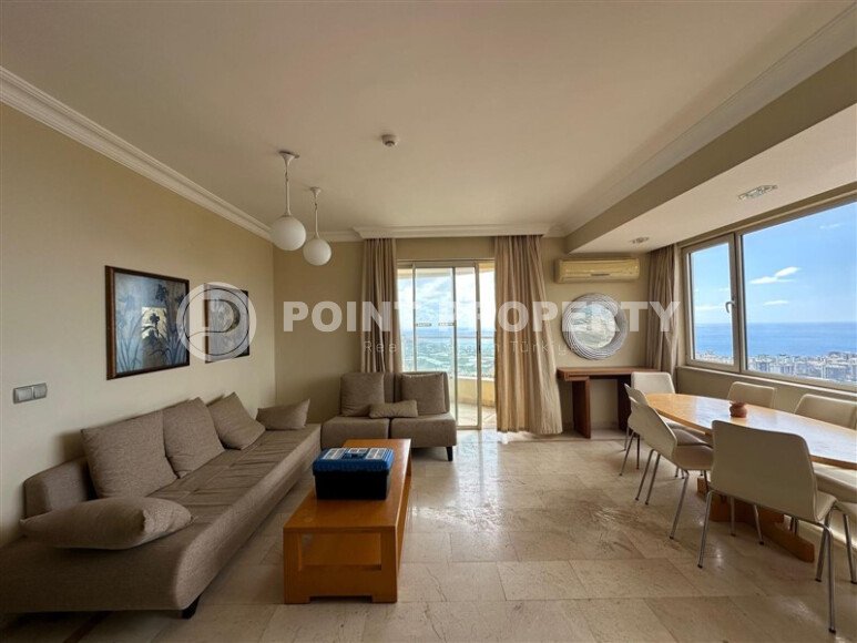 Panoramic apartment, 140 m², Kargicak district-id-9649-photo-1