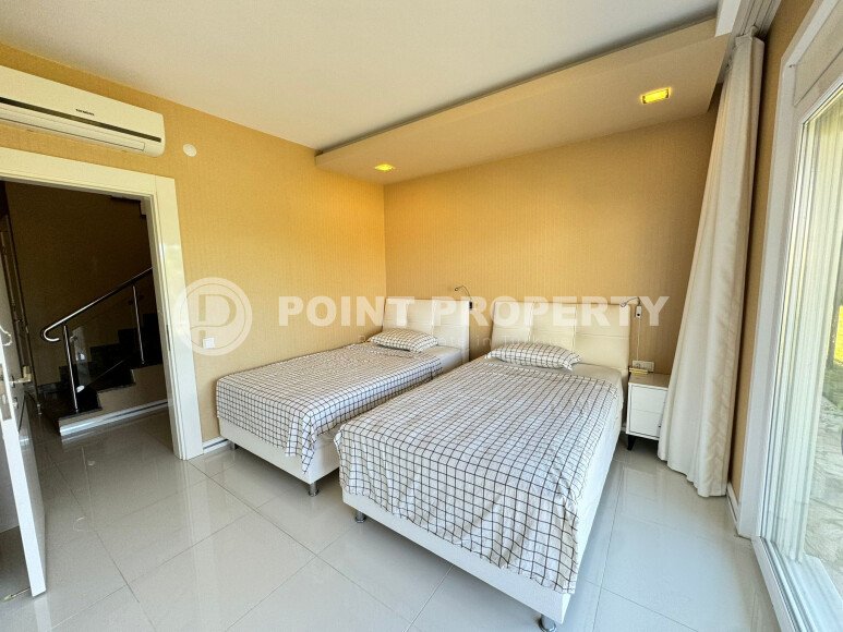 Вилла 4+1, 300 м² с частным бассейном и садом в Каргыджаке-id-9651-фото-23