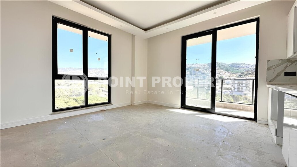 Modern duplex 140 m² with terrace and picturesque view in Kargicak-id-9652-photo-5