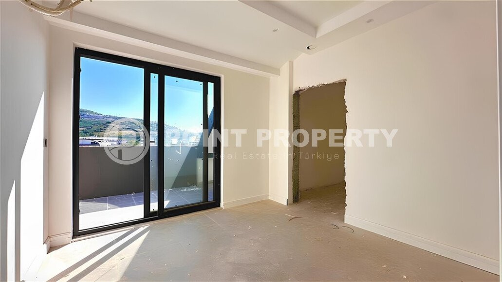 Modern duplex 140 m² with terrace and picturesque view in Kargicak-id-9652-photo-10