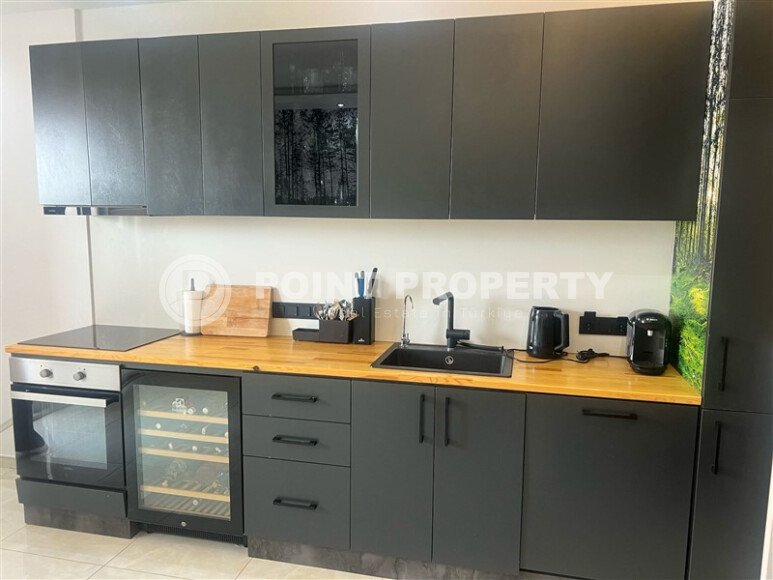 Меблированная и полностью оснащенная техникой, студия в комплексе на первой береговой линии.-id-9655-фото-2