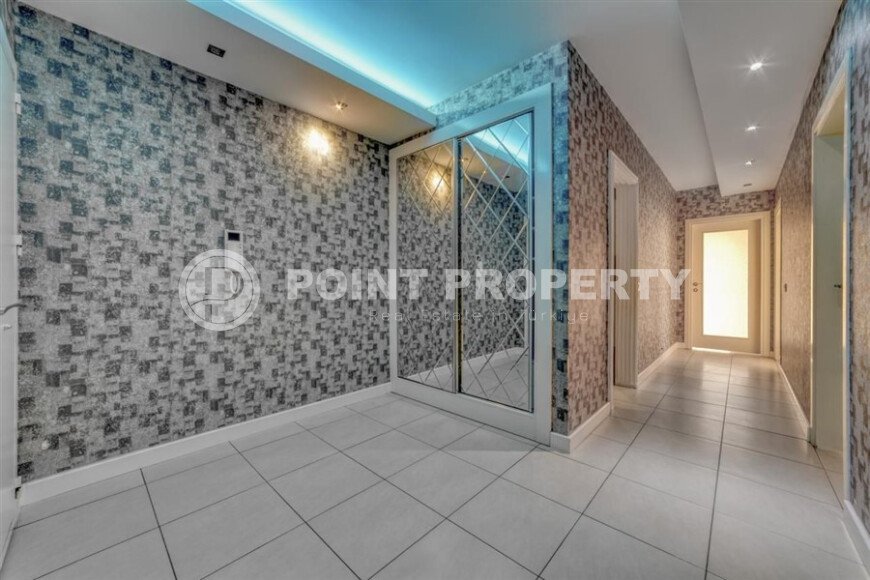 Elegant 165 m² apartment in Oba with separate kitchen and possibility of residence permit and citizenship-id-9661-photo-9