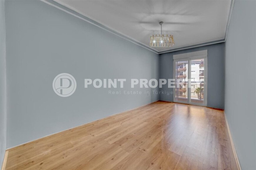 Elegant 165 m² apartment in Oba with separate kitchen and possibility of residence permit and citizenship-id-9661-photo-16