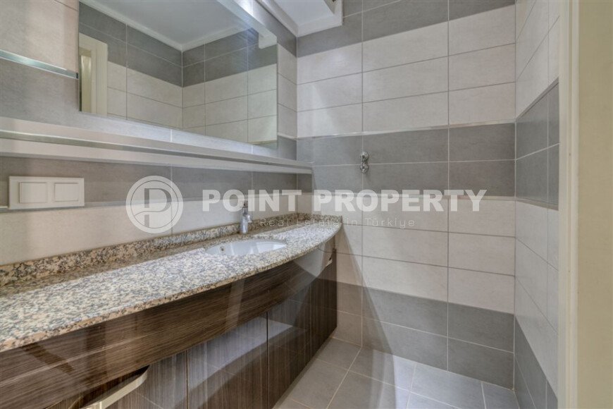Elegant 165 m² apartment in Oba with separate kitchen and possibility of residence permit and citizenship-id-9661-photo-24