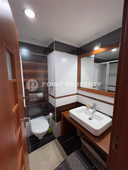 Просторная меблированная квартира 2+1, 120 м² в центре Аланьи у моря, в комплексе с богатой инфраструктурой и большой территорией.-id-9670-фото-11