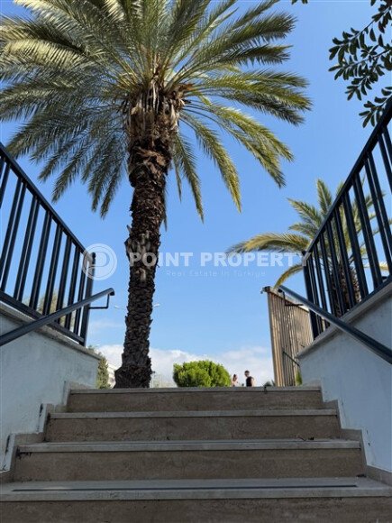 Просторная меблированная квартира 2+1, 120 м² в центре Аланьи у моря, в комплексе с богатой инфраструктурой и большой территорией.-id-9670-фото-21