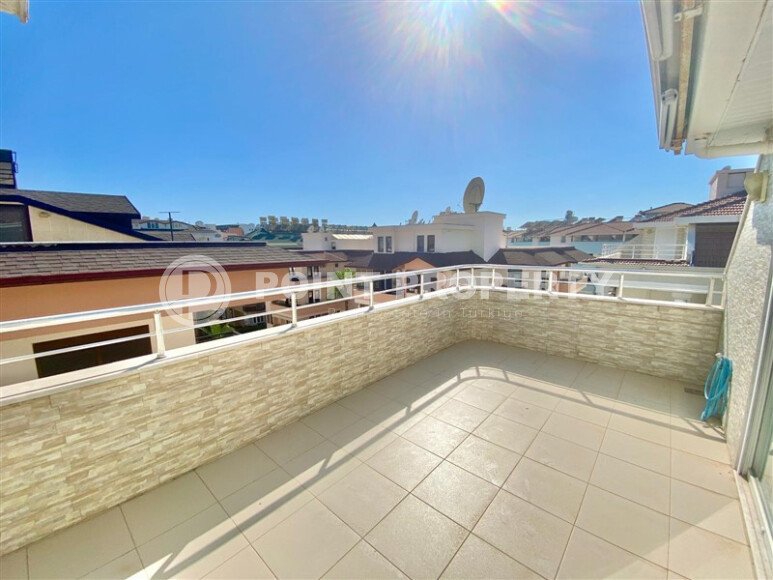A good penthouse in the Oba area, 300 meters from the sea-id-9673-photo-15