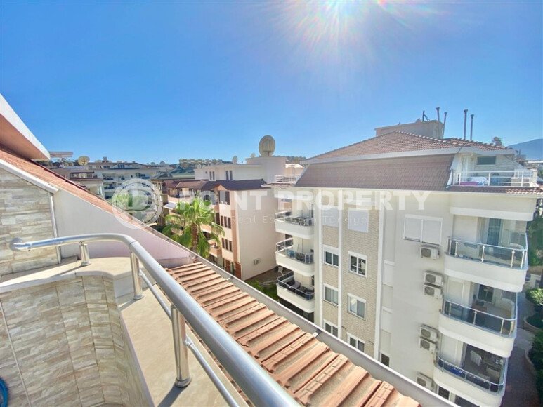 A good penthouse in the Oba area, 300 meters from the sea-id-9673-photo-16