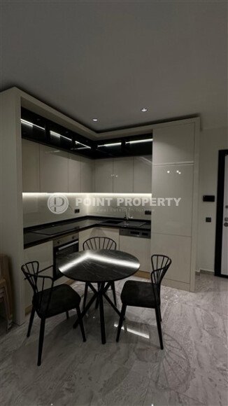 Modern apartment 57 m² with private beach, Alanya center-id-9686-photo-2