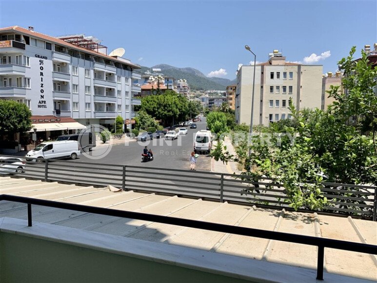Cozy apartment 60 m² - freshly renovated, mountain view, private storage room, Alanya center-id-9687-photo-15