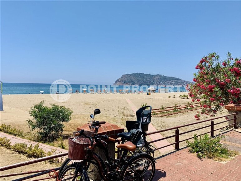 Cozy apartment 60 m² - freshly renovated, mountain view, private storage room, Alanya center-id-9687-photo-16