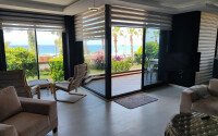 Apartment 3+1, 130 m² on the first line near the beach Cleopatra-id-9704-photo-1