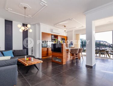 Панорамная вилла 140 м² в районе Тепе с видом на крепость, море и город, ВНЖ-id-9720-фото-2