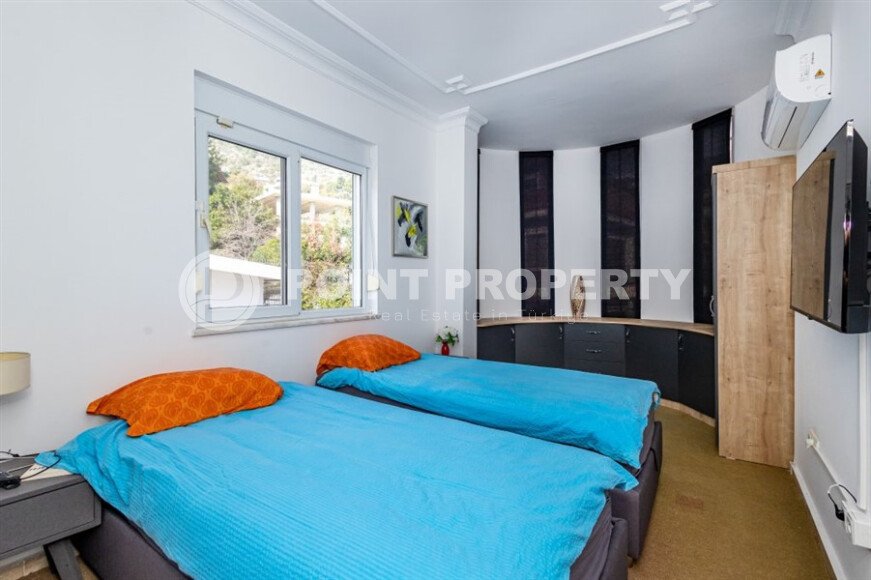 Панорамная вилла 140 м² в районе Тепе с видом на крепость, море и город, ВНЖ-id-9720-фото-12