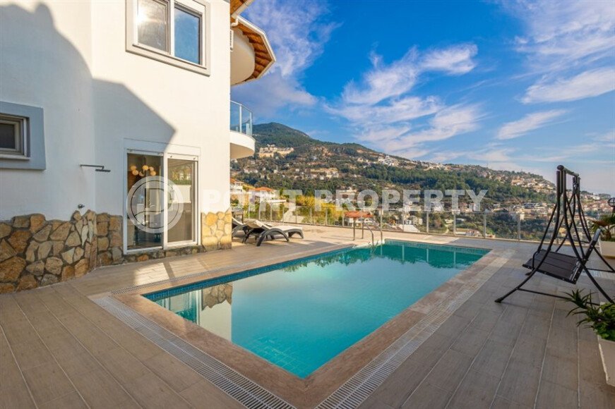 Панорамная вилла 140 м² в районе Тепе с видом на крепость, море и город, ВНЖ-id-9720-фото-23