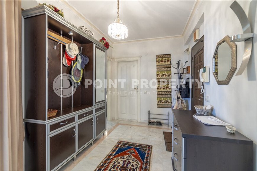 Bright apartment 120 m² with partial sea view in Cikcilli area, furnished, residence permit and storage room-id-9722-photo-7