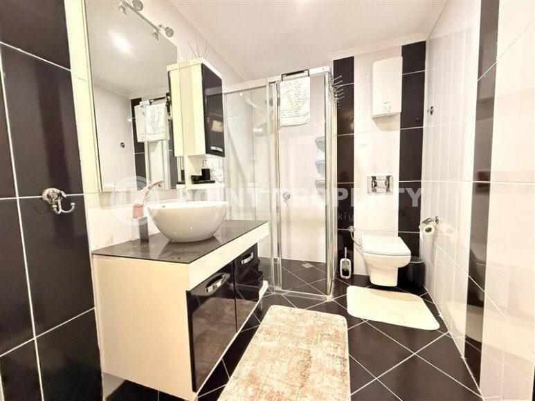 Стильная квартира  60 м² в районе Клеопатры, центр Аланьи с паркингом и большой территорией, ВНЖ-id-9723-фото-14