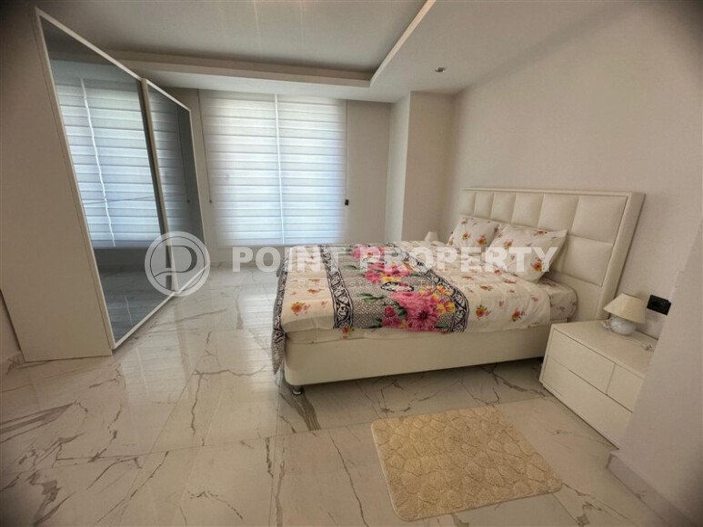 Видовая квартира 110 м² в районе Кестель на первой линии с мебелью и панорамой моря-id-9724-фото-9