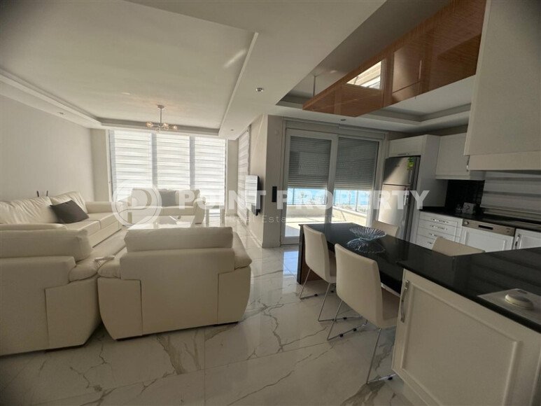 Видовая квартира 110 м² в районе Кестель на первой линии с мебелью и панорамой моря-id-9724-фото-15