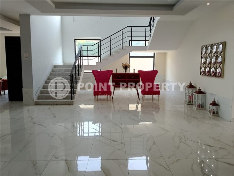 Видовая квартира 110 м² в районе Кестель на первой линии с мебелью и панорамой моря-id-9724-фото-23