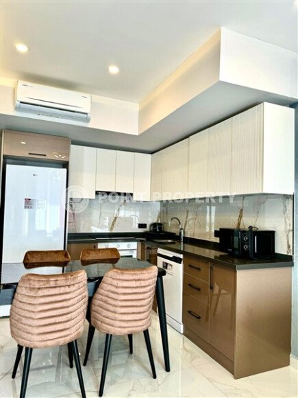 Furnished 1+1 apartment 50 m² in the center of Alanya on Cleopatra Beach-id-9727-photo-5