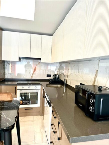 Furnished 1+1 apartment 50 m² in the center of Alanya on Cleopatra Beach-id-9727-photo-6