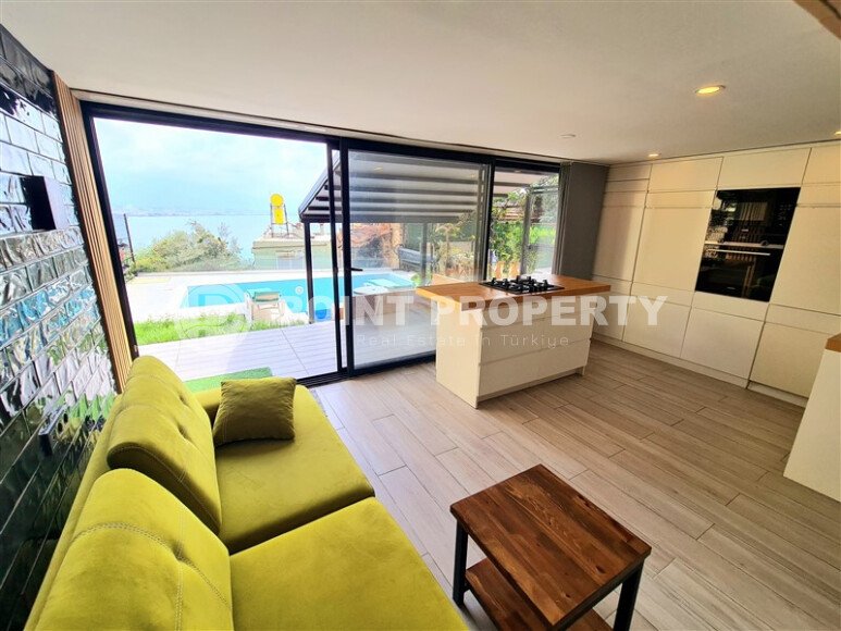 Stylish 78 m² apartment with terrace, garden and swimming pool in Kale area – in the heart of Alanya-id-9734-photo-2