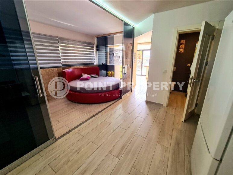 Stylish 78 m² apartment with terrace, garden and swimming pool in Kale area – in the heart of Alanya-id-9734-photo-11
