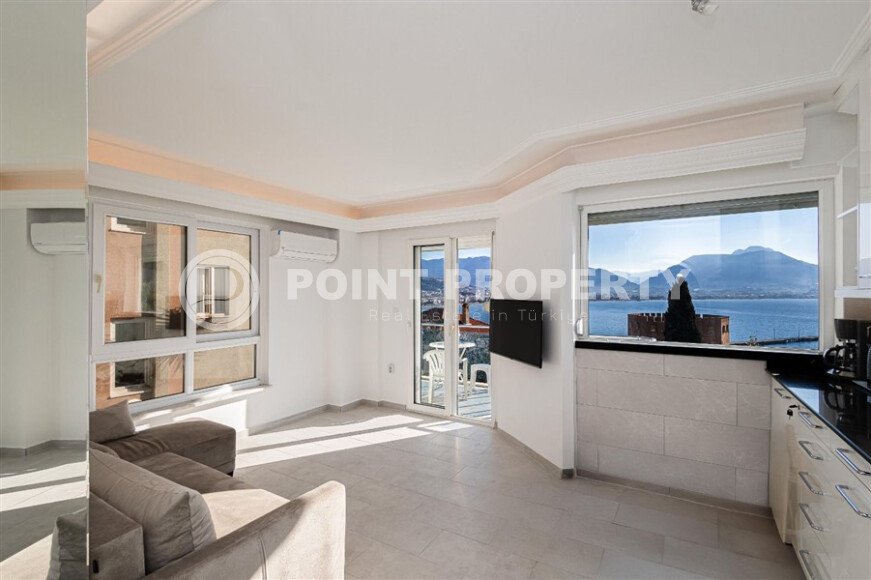 Authentic 50 m² apartment in the heart of Alanya with sea view and residence permit option-id-9735-photo-4
